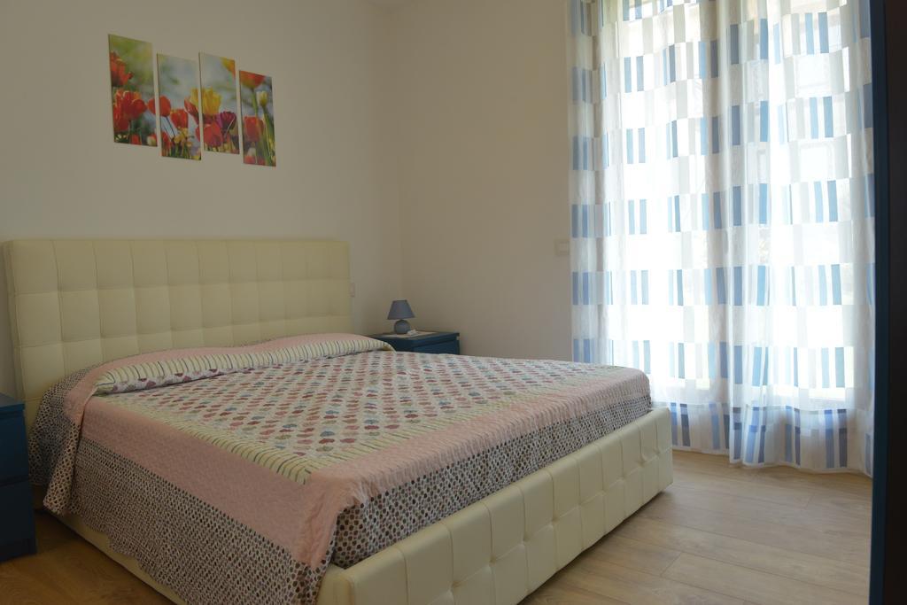 Villa Artemia Manerba del Garda Oda fotoğraf